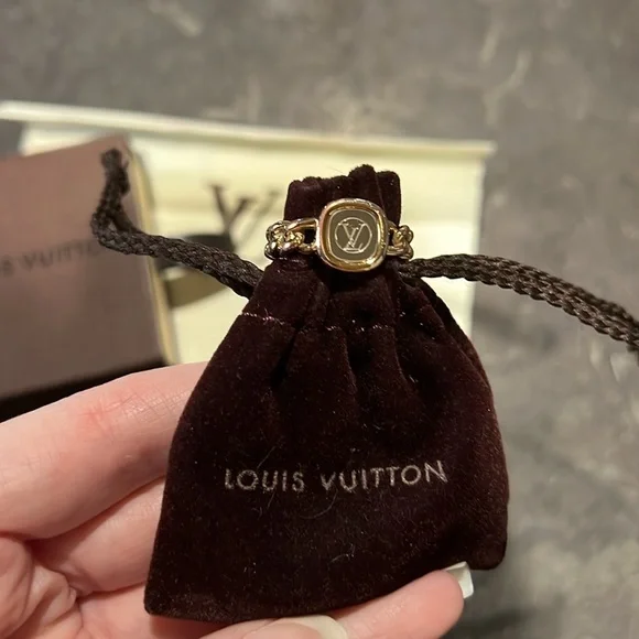 ✨ Louis Vuitton ID Chain Ring - Picture 2 of 10
